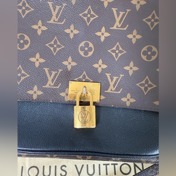 *SOLD somewhere else* Louis Vuitton Marignan Handbag Monogram - Picture 10 of 16